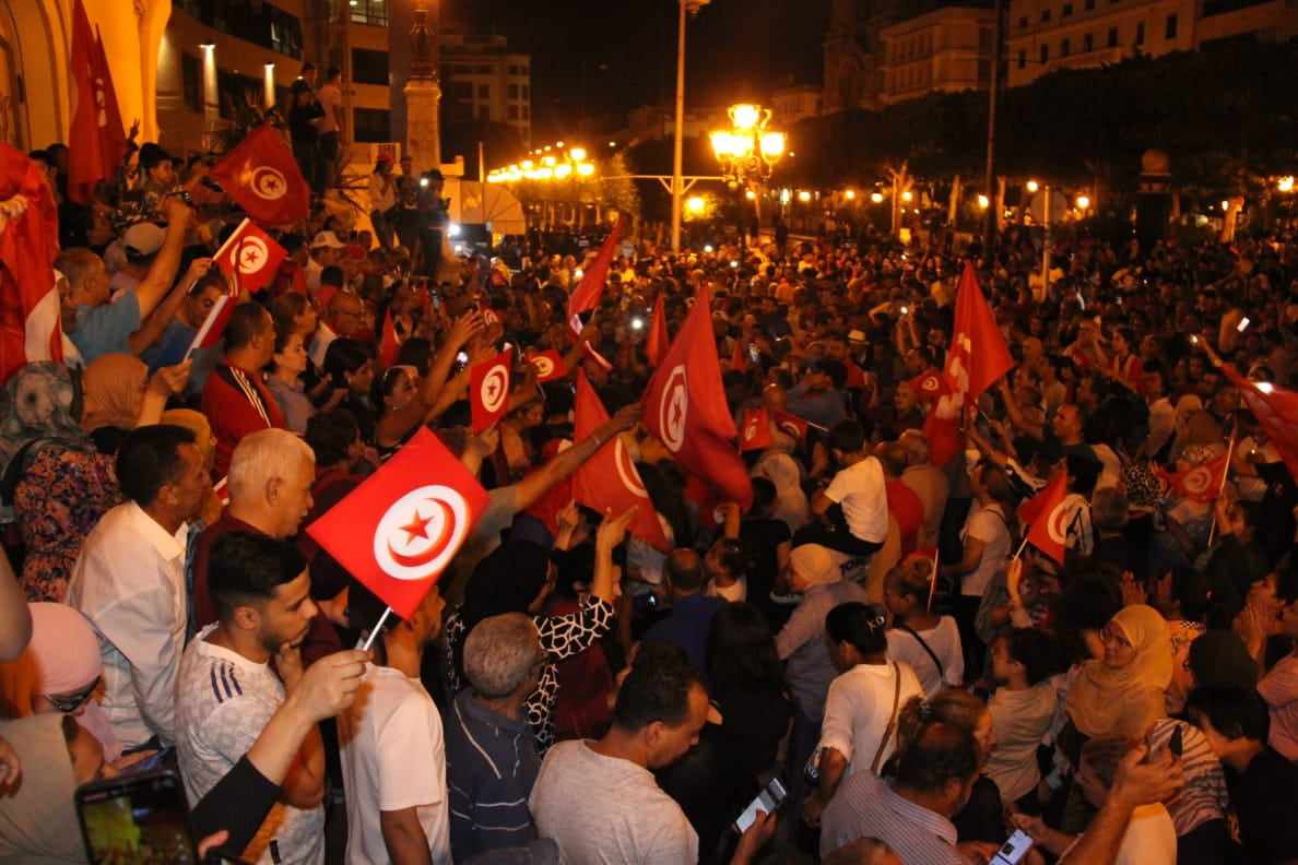 وفقا لـ"سيغما كونساي" وفي انتظار الإعلان الرسمي..  قيس سعيد رئيسا للجمهورية 